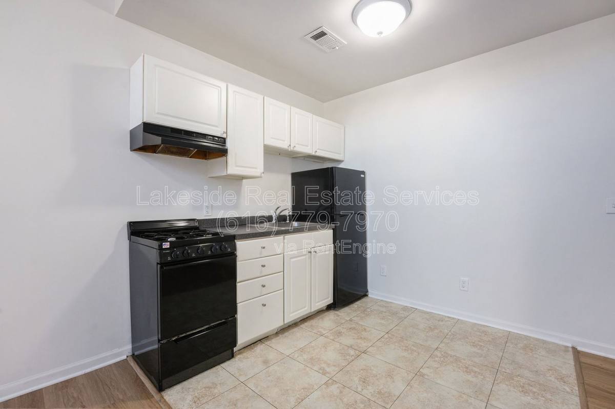 Apartment for rent at 100 Washington Ave #204, Grand Haven, MI 49417