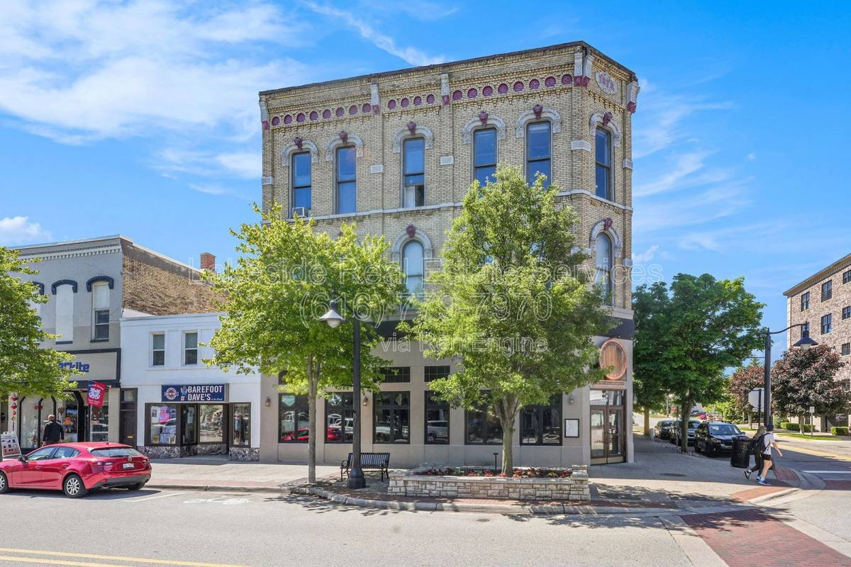Apartment for rent at 100 Washington Ave #204, Grand Haven, MI 49417
