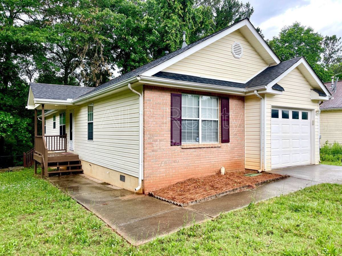 House for rent at 132 Samanthas Way, McDonough, GA 30253