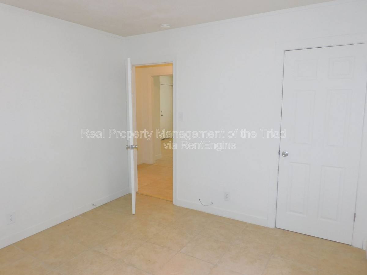 Apartment for rent at 1514 Gholson Ave S E #D, Winston Salem, NC 27107