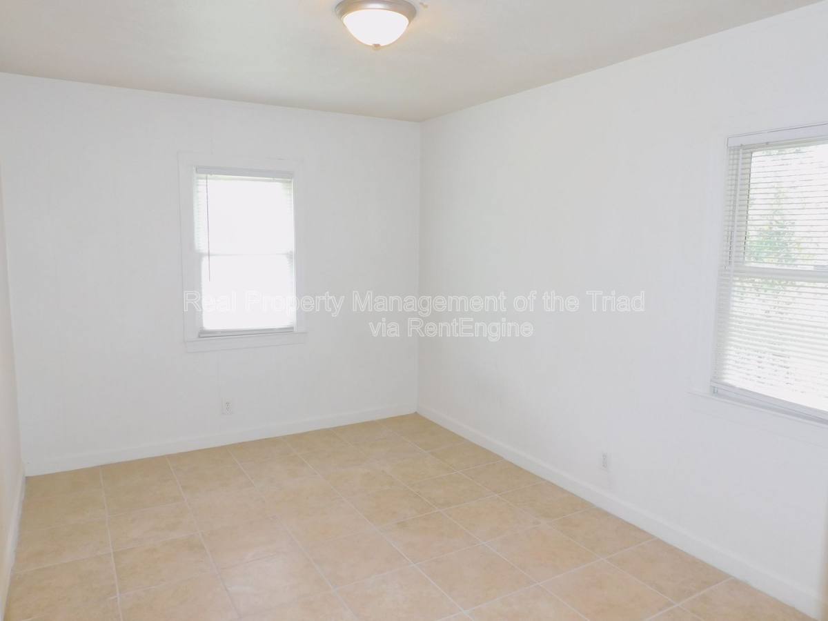 Apartment for rent at 1514 Gholson Ave S E #D, Winston Salem, NC 27107