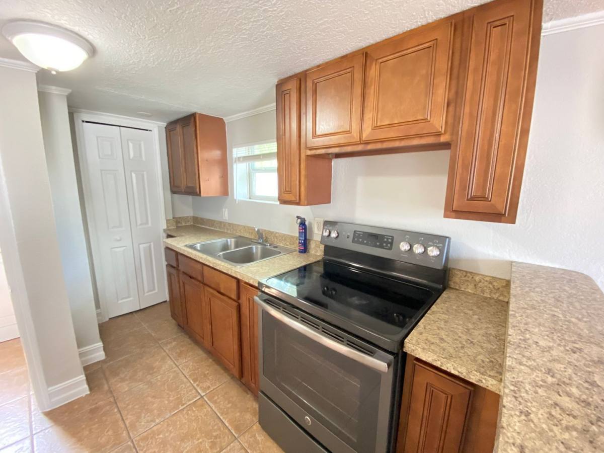 Apartment for rent at 812 W Livingston St #B, Orlando, FL 32805