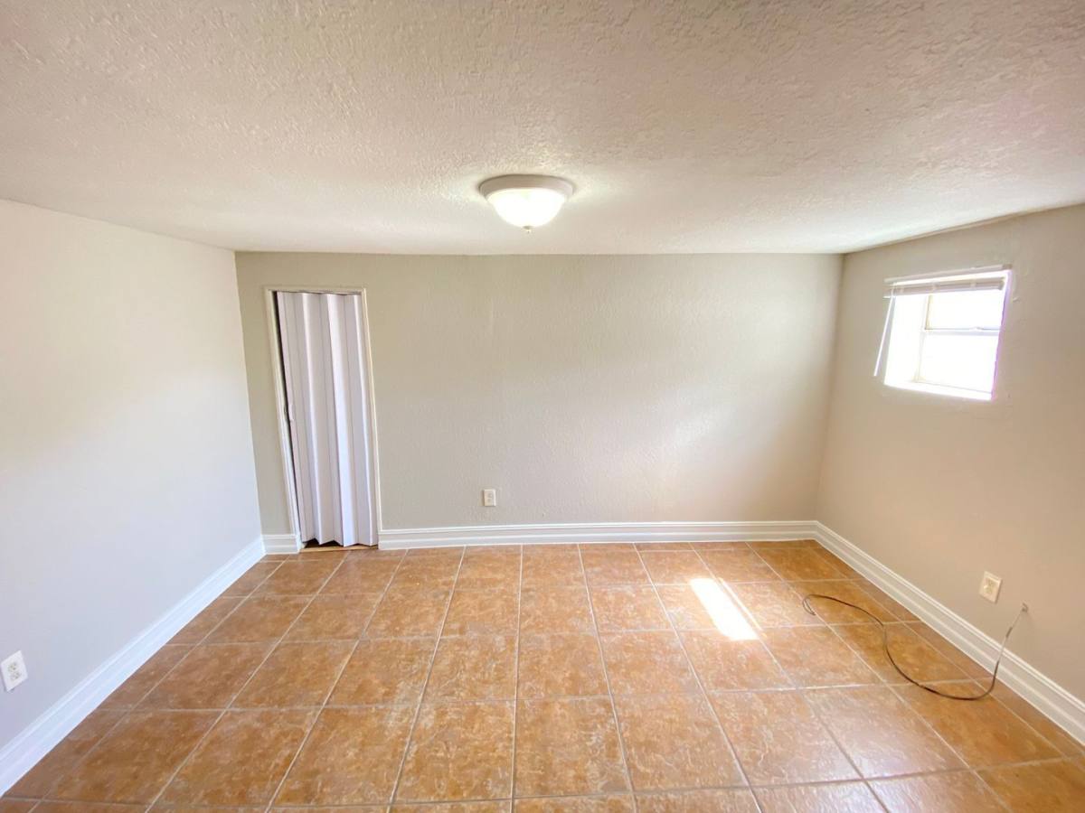 Apartment for rent at 812 W Livingston St #B, Orlando, FL 32805