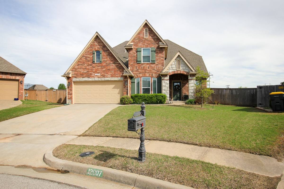 House for rent at 12007 S Redbud St, Jenks, OK 74037