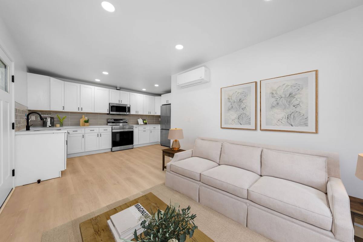 Apartment for rent at 954 23rd St, San Diego, CA 92102
