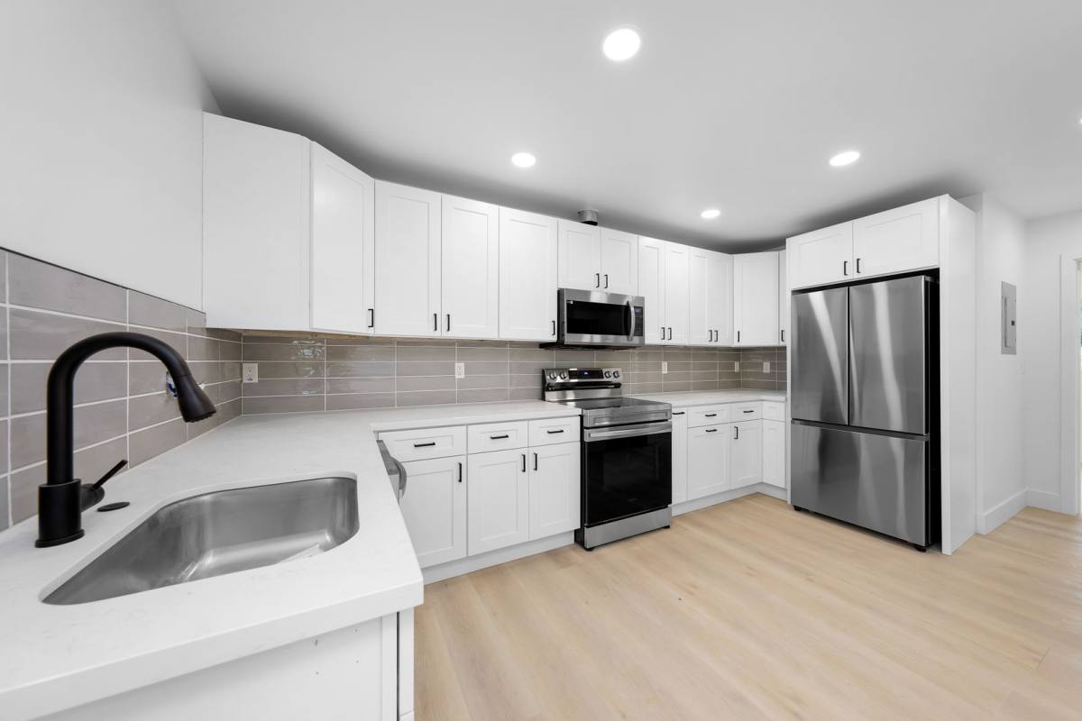 Apartment for rent at 954 23rd St, San Diego, CA 92102