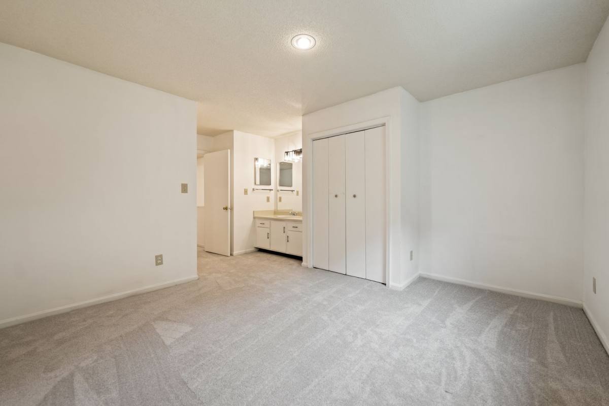 Townhouse for rent at 126 Schultz St, Chapel Hill, NC 27514