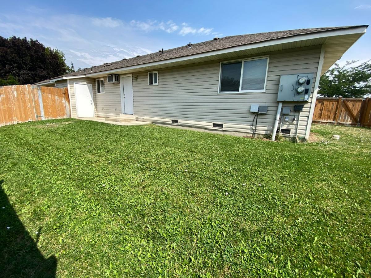 Townhouse for rent at 1001 E 19th Ave, Ellensburg, WA 98926