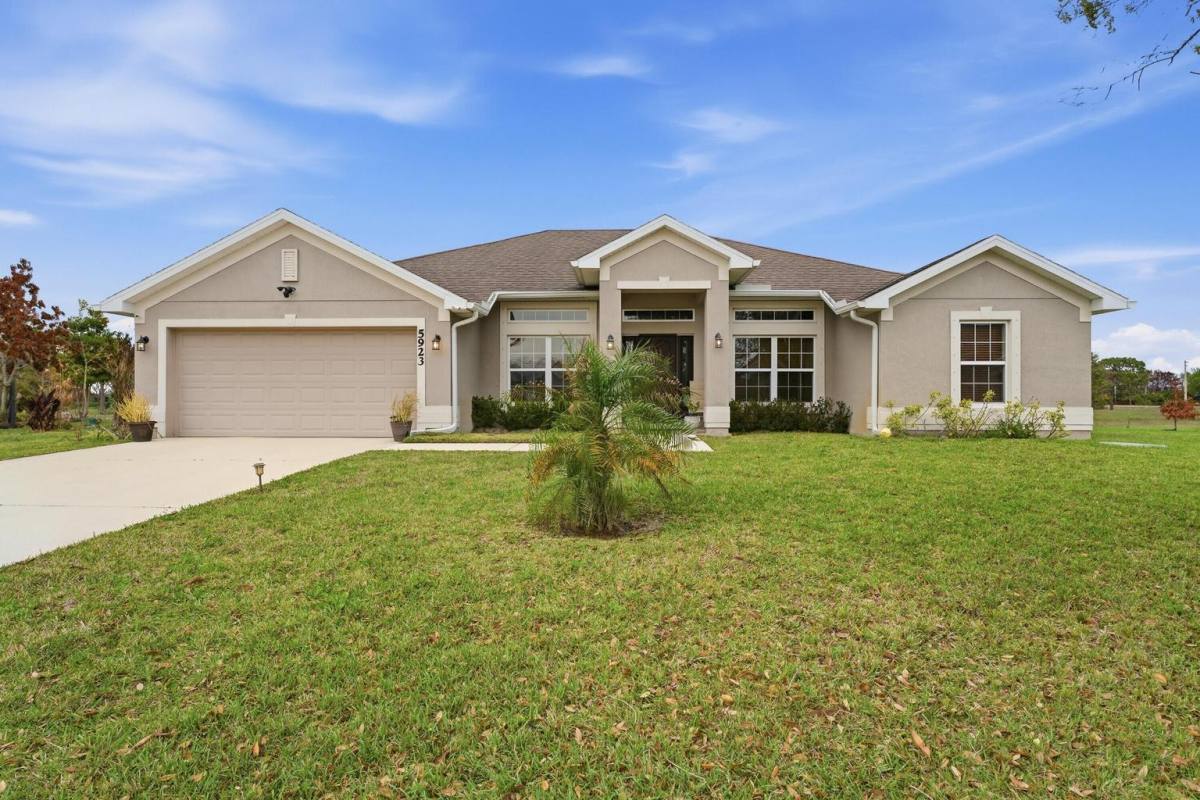 House for rent at 5923 NW Brianna Court, Port Saint Lucie, FL 34986