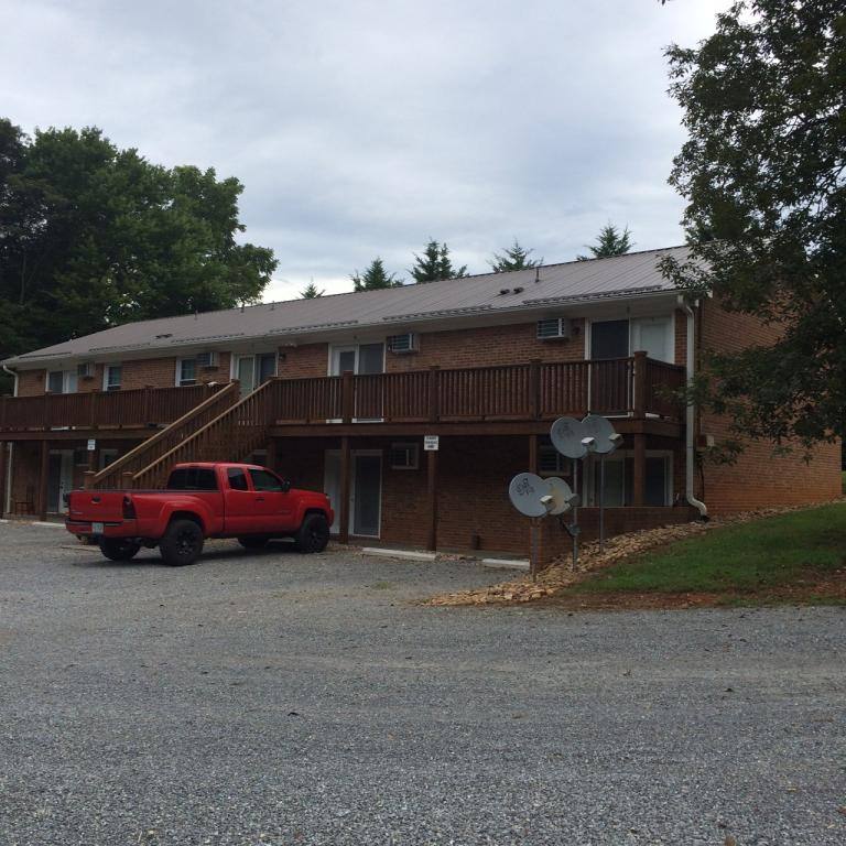 Apartment for rent at 2865 Chestnut Hill Rd #2, Rocky Mount, VA 24151