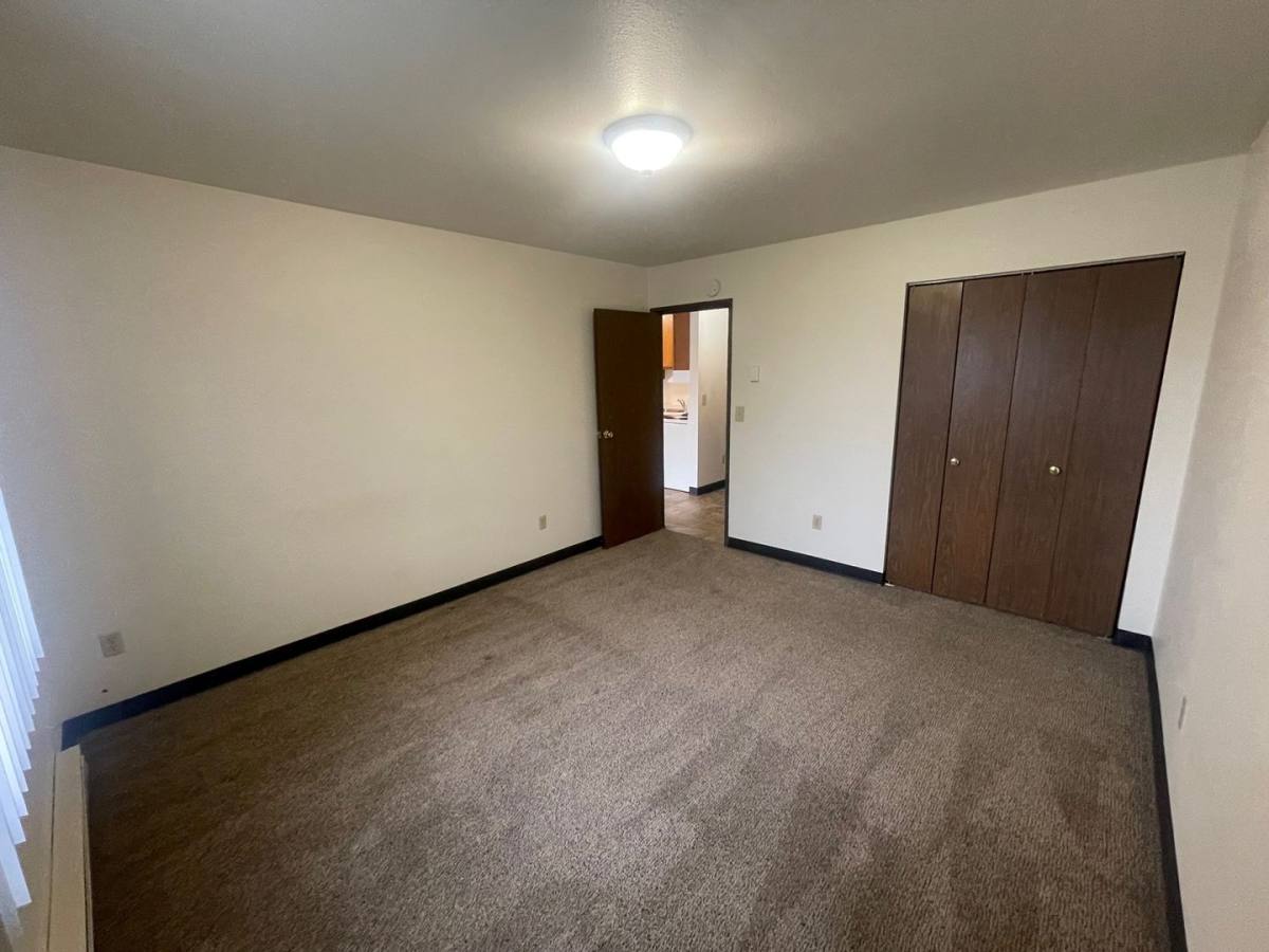 Apartment for rent at 2550 15th St S, Fargo, ND 58103