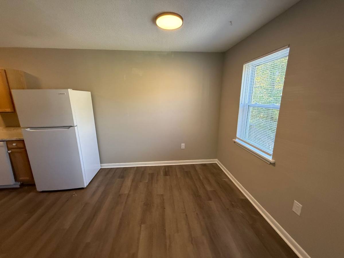 Apartment for rent at 213 N Ann St, Columbia, MO 65201