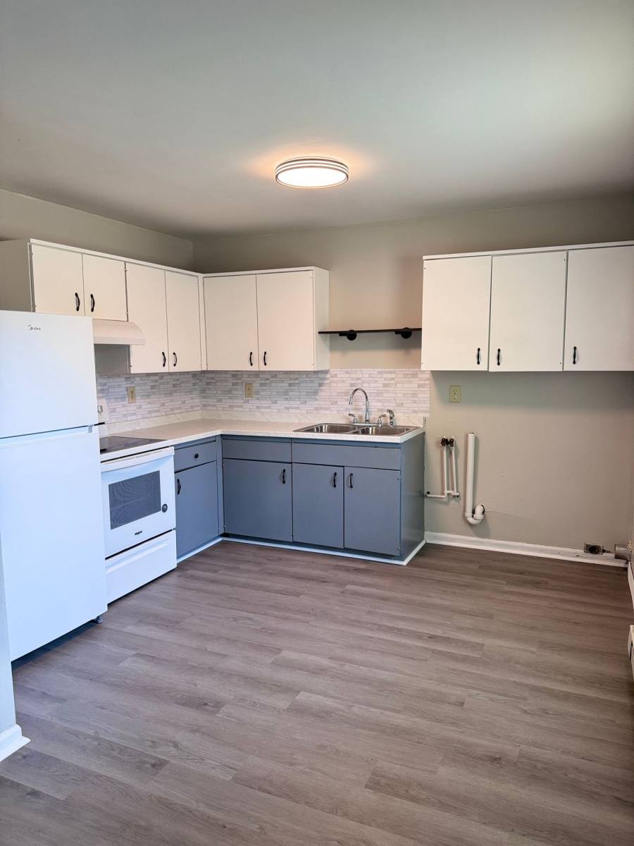 Apartment for rent at 607 E 14th St, Rolla, MO 65401