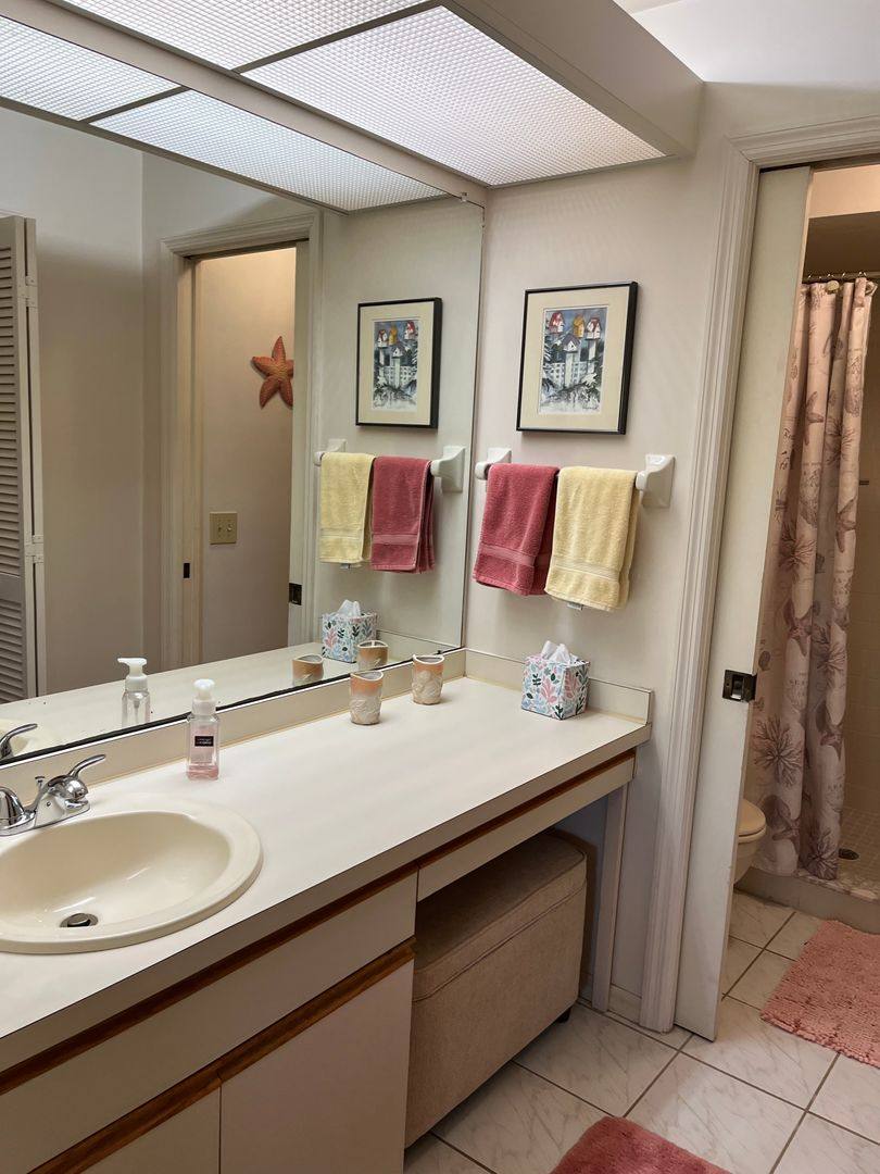 Condo for rent at 7380 Saint Ives Way, Naples, FL 34104