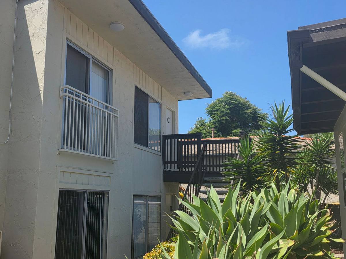 Apartment for rent at 1859 - 1861 Chalcedony St, San Diego, CA 92109