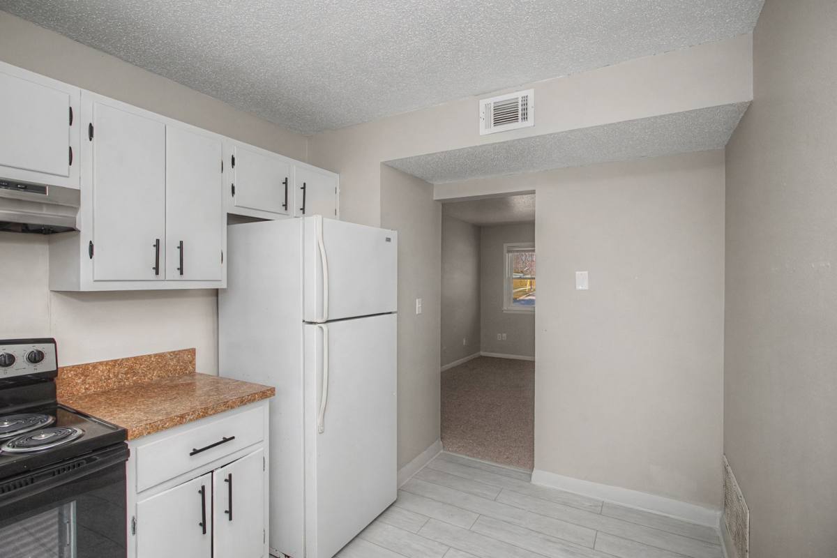 Apartment for rent at 1411 Georgia Ave, Ames, IA 50014