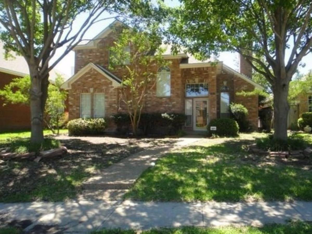 House for rent at 8902 Bayshore Lane, Rowlett, TX 75088