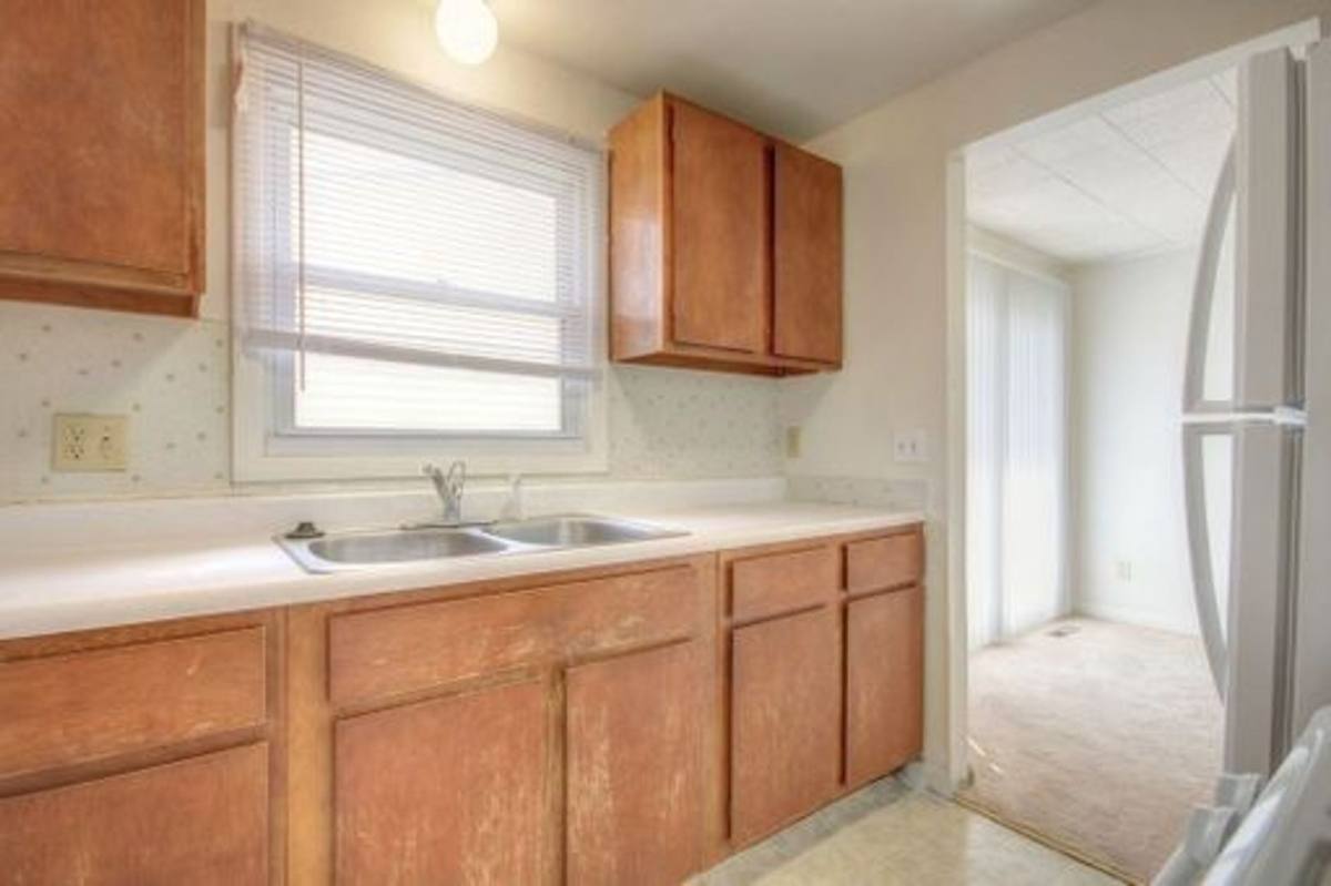 Apartment for rent at 1010 Crescent Dr, Champaign, IL 61820