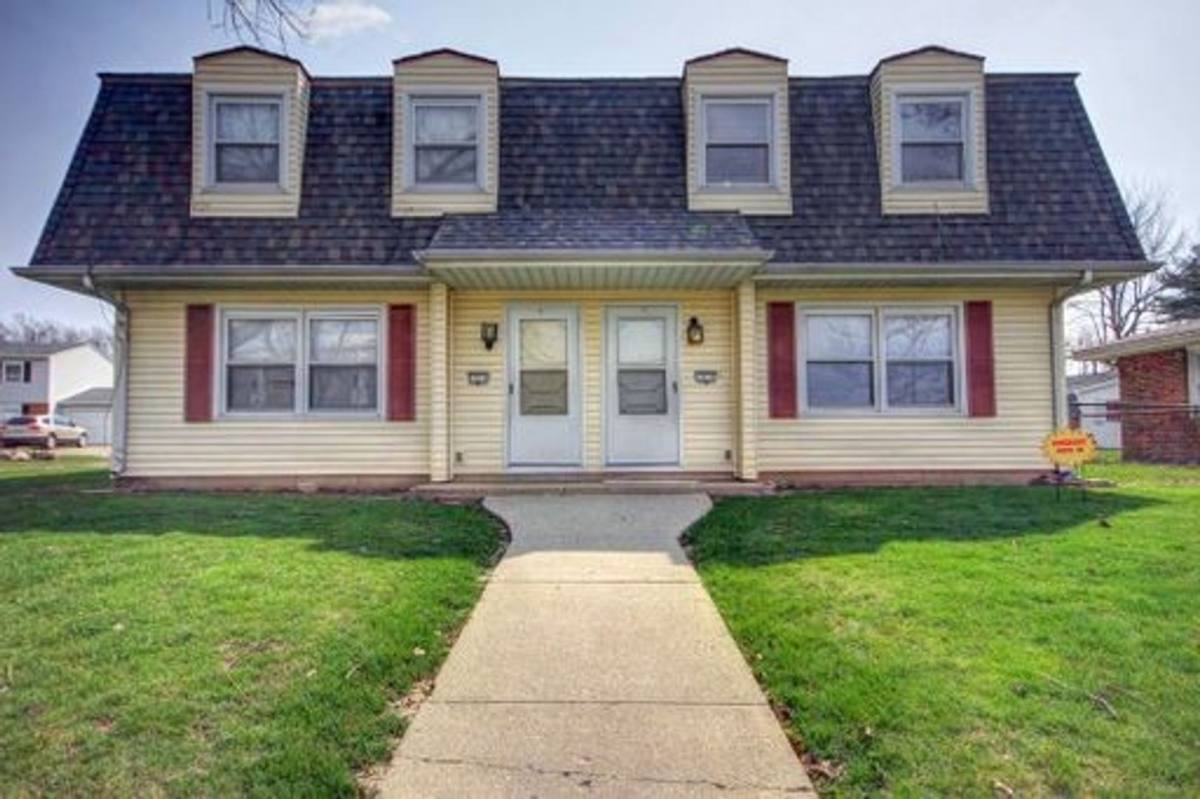 Apartment for rent at 1010 Crescent Dr, Champaign, IL 61820