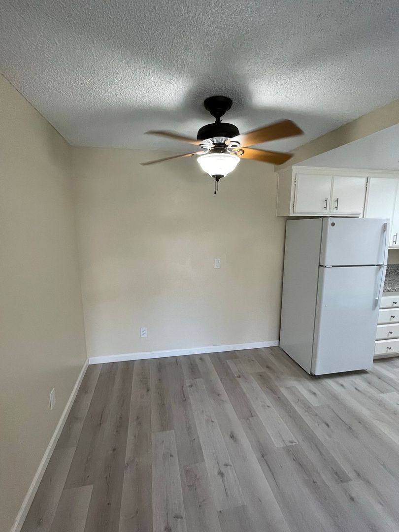 Dunlop 28, 2284 & 2287 Dunlop St, San Diego, CA 92111 - Apartment for Rent - Image 3