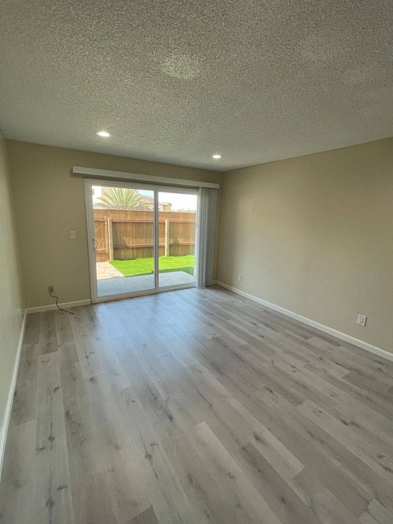 Dunlop 28, 2284 & 2287 Dunlop St, San Diego, CA 92111 - Apartment for Rent - Image 2