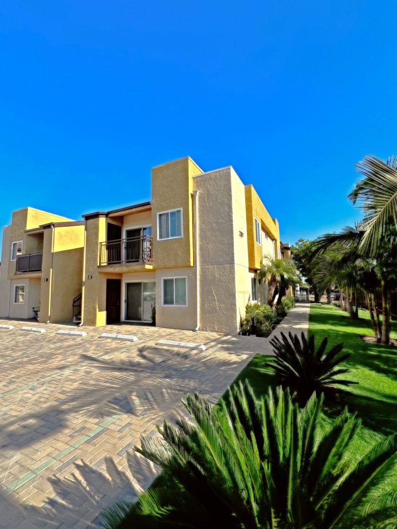Apartment for rent at Dunlop 28, 2284 & 2287 Dunlop St, San Diego, CA 92111