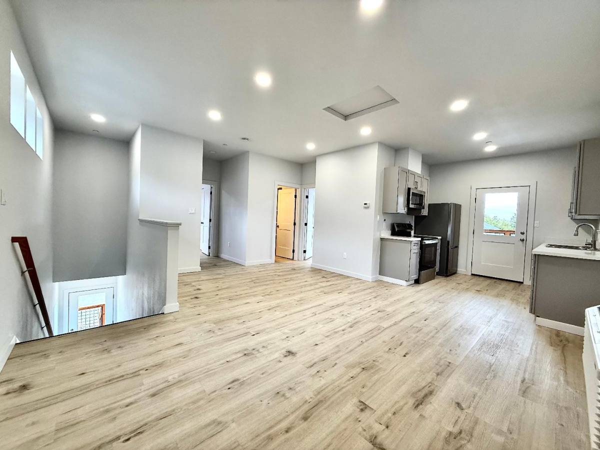 Townhouse for rent at 2392 Karen Court #D, Arcata, CA 95521