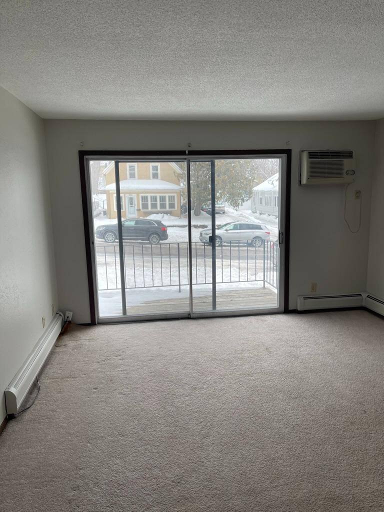 Apartment for rent at 756 Hall Ave #H101, Saint Paul, MN 55107