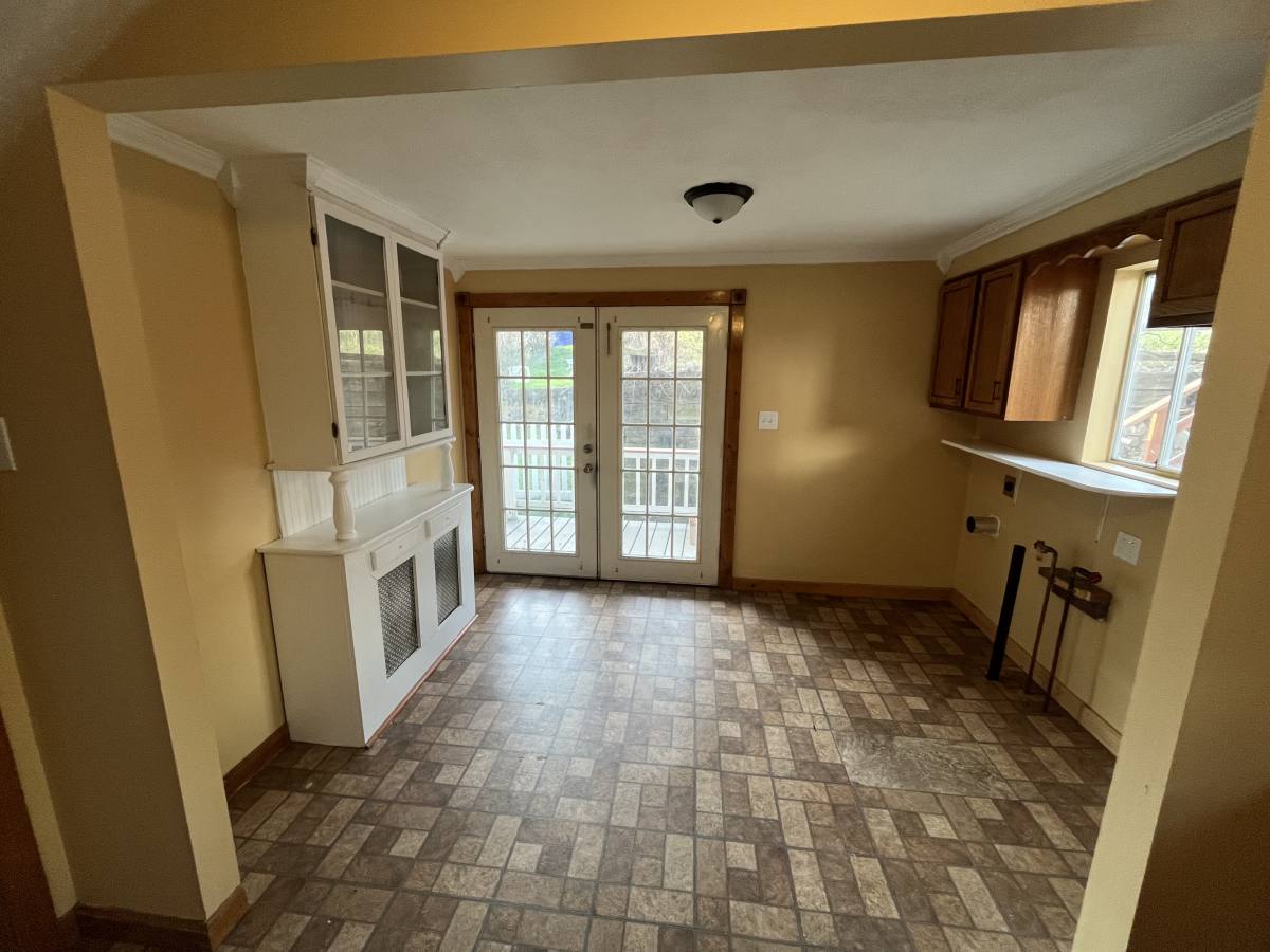 House for rent at 1505 Berkshire Ave, Pittsburgh, PA 15226