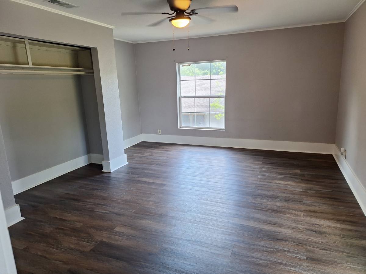 House for rent at 1918 W Collin St, Corsicana, TX 75110
