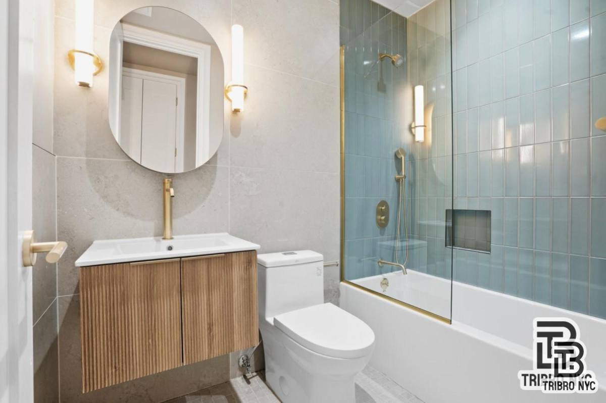 Apartment for rent at 129 Russell St, Brooklyn, NY 11222