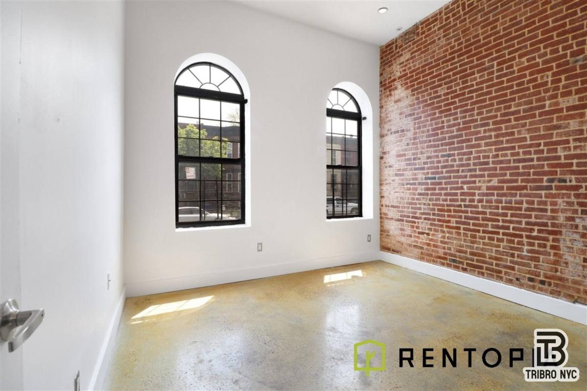 Apartment for rent at 753 Lexington Ave #1D, Brooklyn, NY 11221
