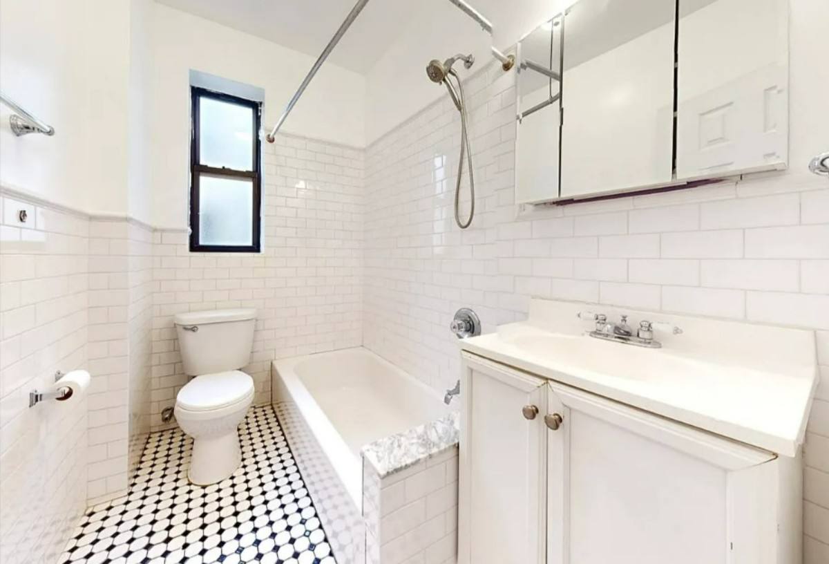 Apartment for rent at 596 Edgecombe Ave #2D, New York, NY 10032