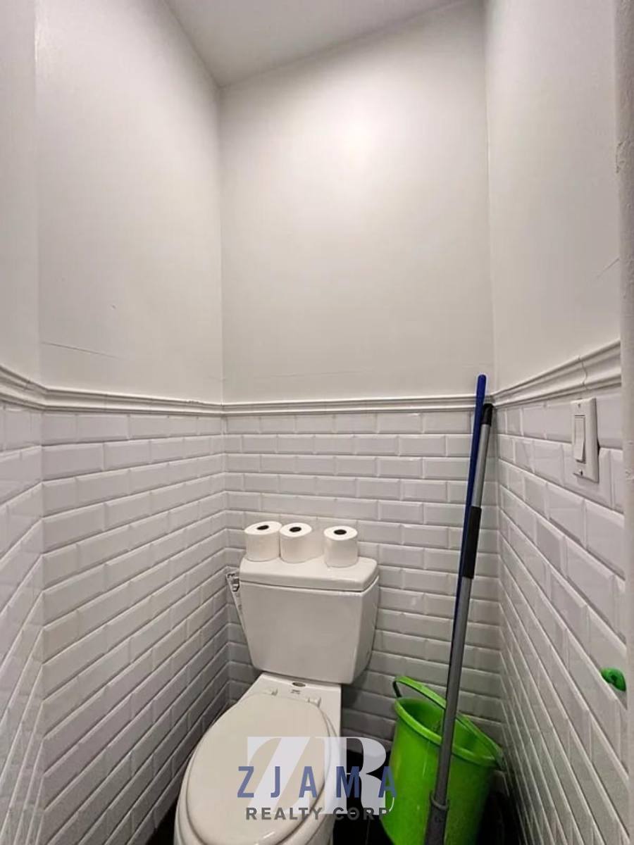 Apartment for rent at 236 New York Ave #2L, Brooklyn, NY 11216