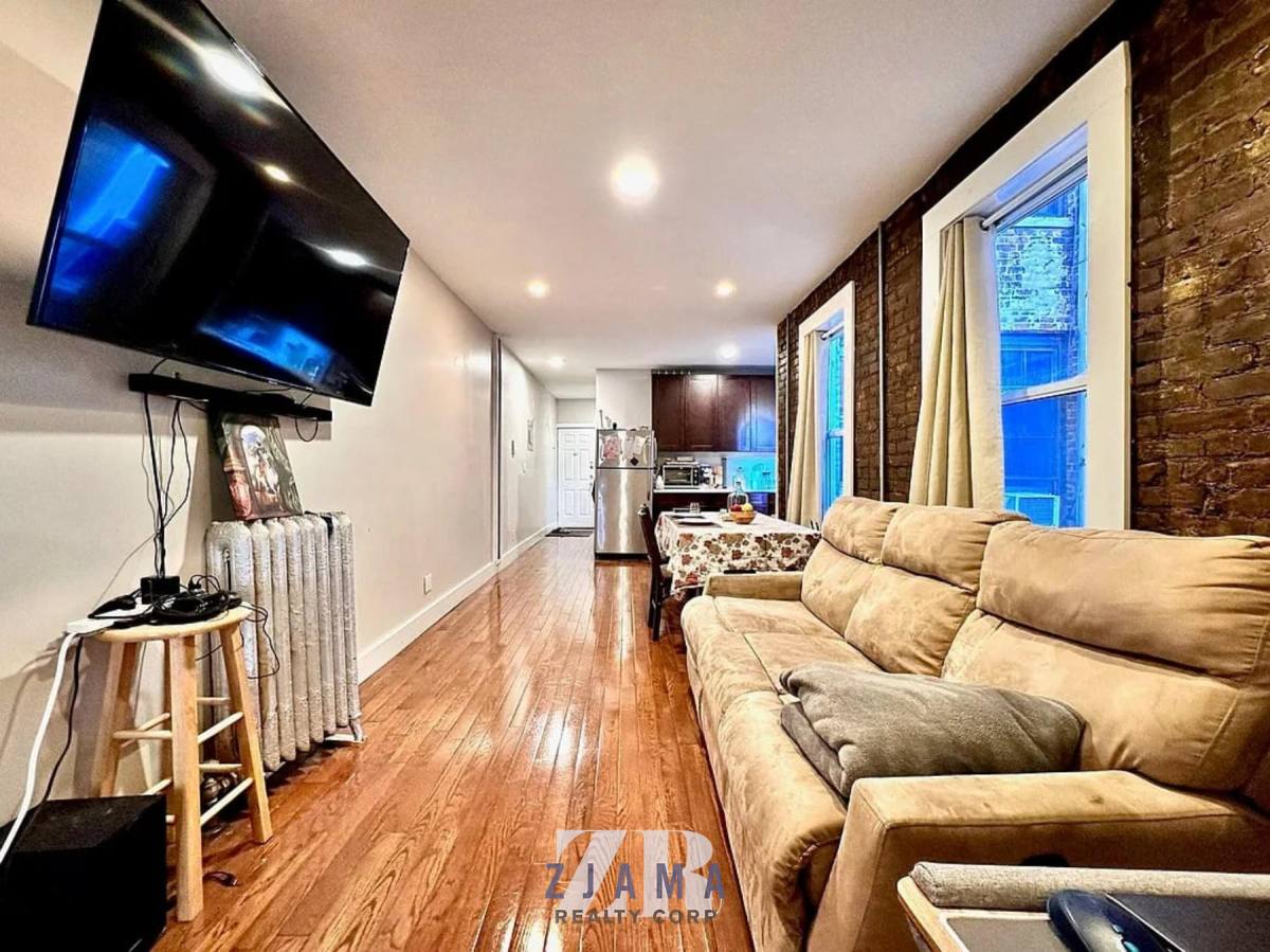 Apartment for rent at 236 New York Ave #2L, Brooklyn, NY 11216