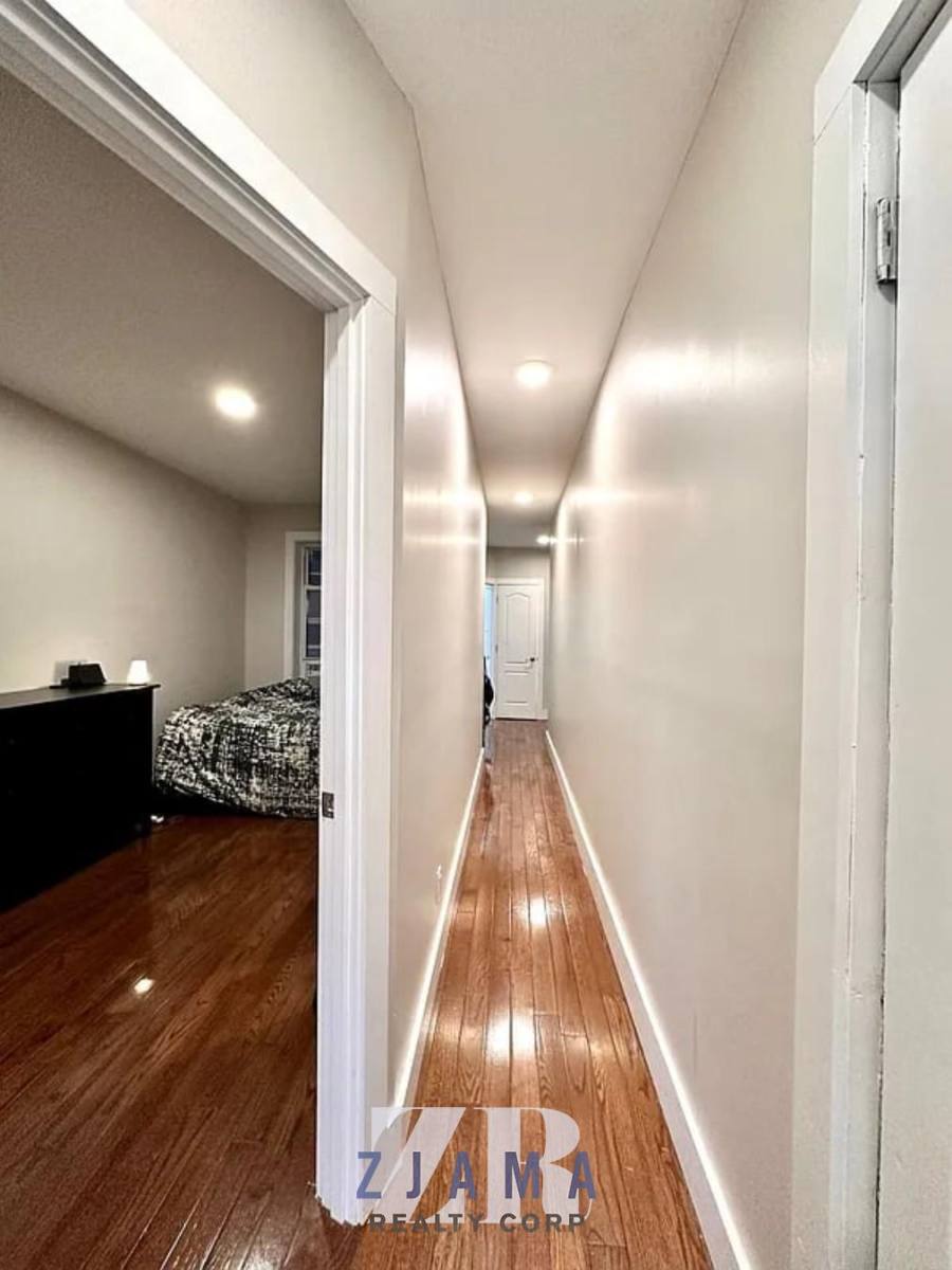 Apartment for rent at 236 New York Ave #2L, Brooklyn, NY 11216