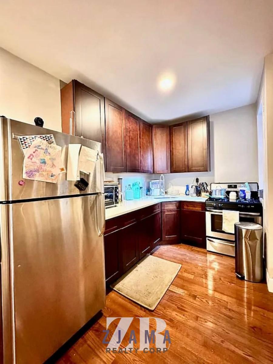 Apartment for rent at 236 New York Ave #2L, Brooklyn, NY 11216