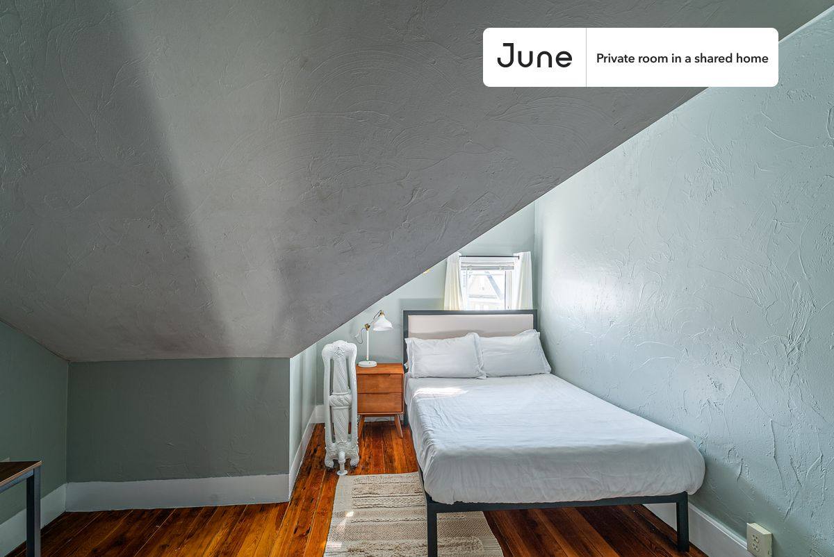 Apartment for rent at 6 Haskell St, Allston, MA 02134