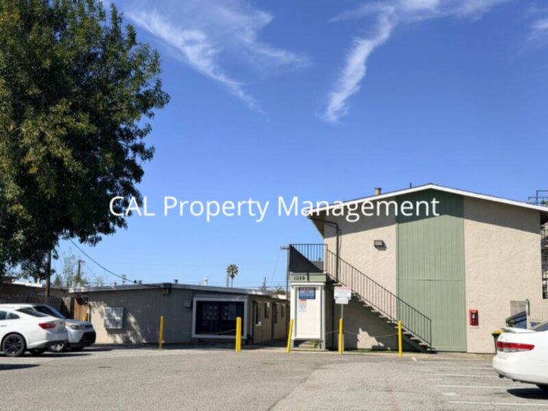 Apartment for rent at 1059 N Sanborn Rd #3, Salinas, CA 93905