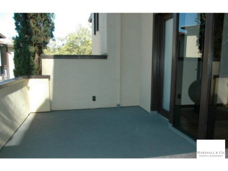 Townhouse for rent at 201 D St #1, San Rafael, CA 94901