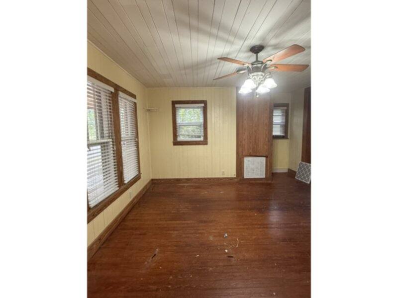 House for rent at 307 E La Rua St, Pensacola, FL 32501