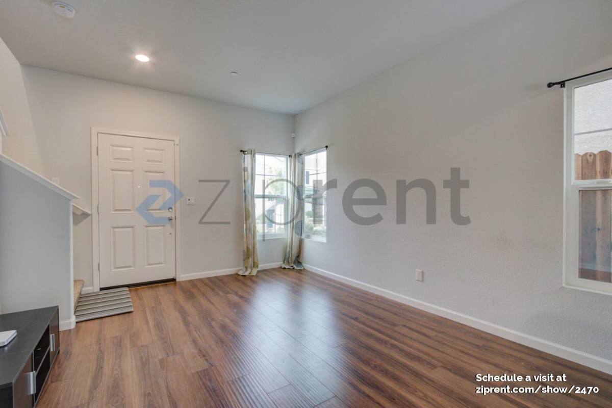 House for rent at 8159 Laurel Willow Lane, Sacramento, CA 95828