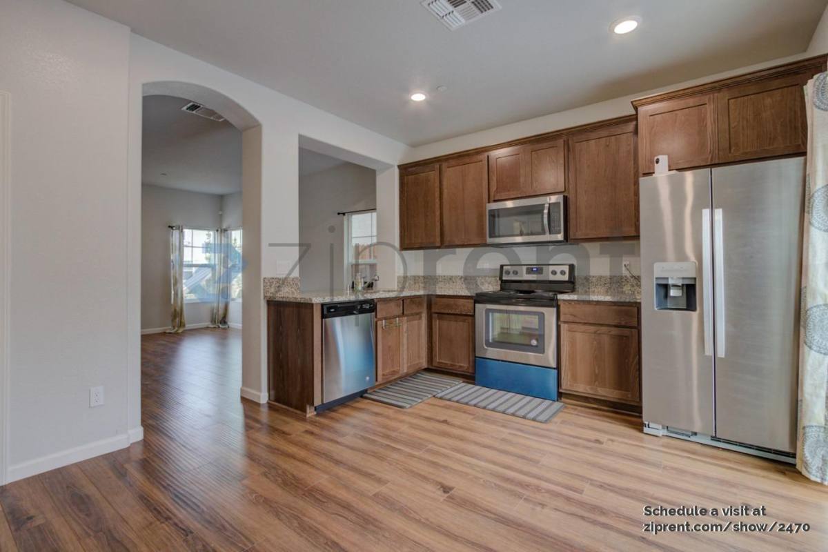 House for rent at 8159 Laurel Willow Lane, Sacramento, CA 95828