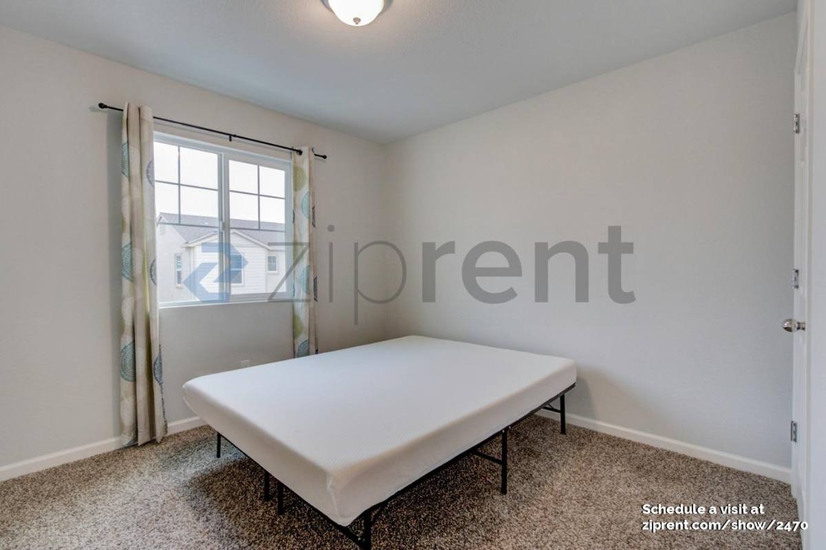 House for rent at 8159 Laurel Willow Lane, Sacramento, CA 95828