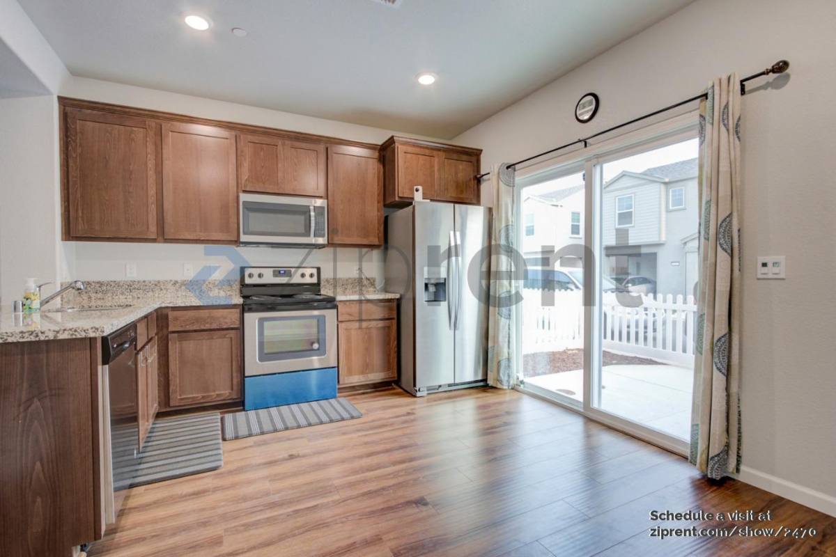 House for rent at 8159 Laurel Willow Lane, Sacramento, CA 95828