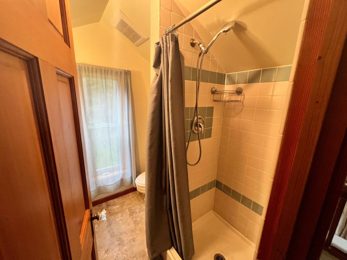 Apartment for rent at 741 Ellwood Dr, Coupeville, WA 98239