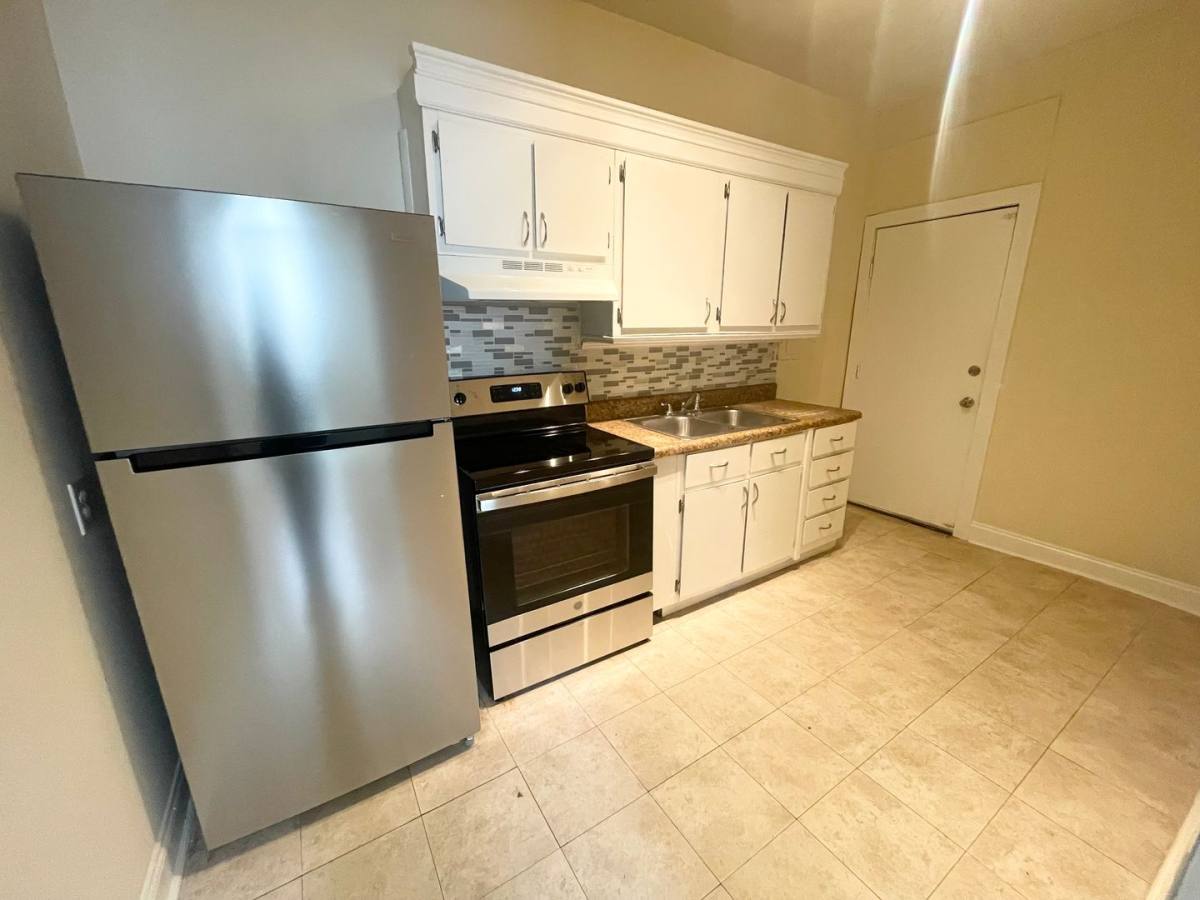 Apartment for rent at 2752 Herschel St, Jacksonville, FL 32205