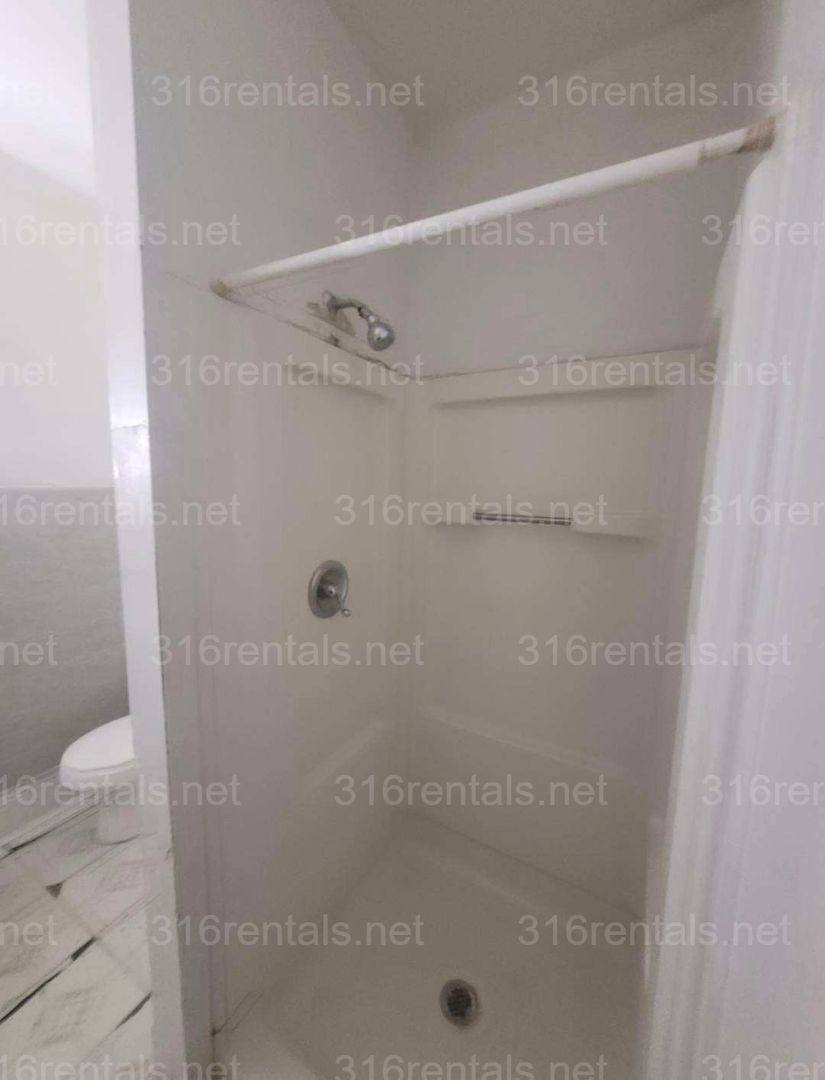 House for rent at 603 N High St, Newton, KS 67114