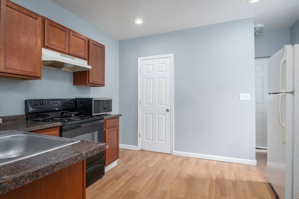 Townhouse for rent at 1562 N Woodyear St, Baltimore, MD 21217