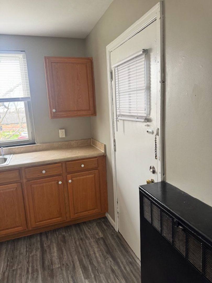 Apartment for rent at 4809-4819 Knoxville Ave, Peoria, IL 61614